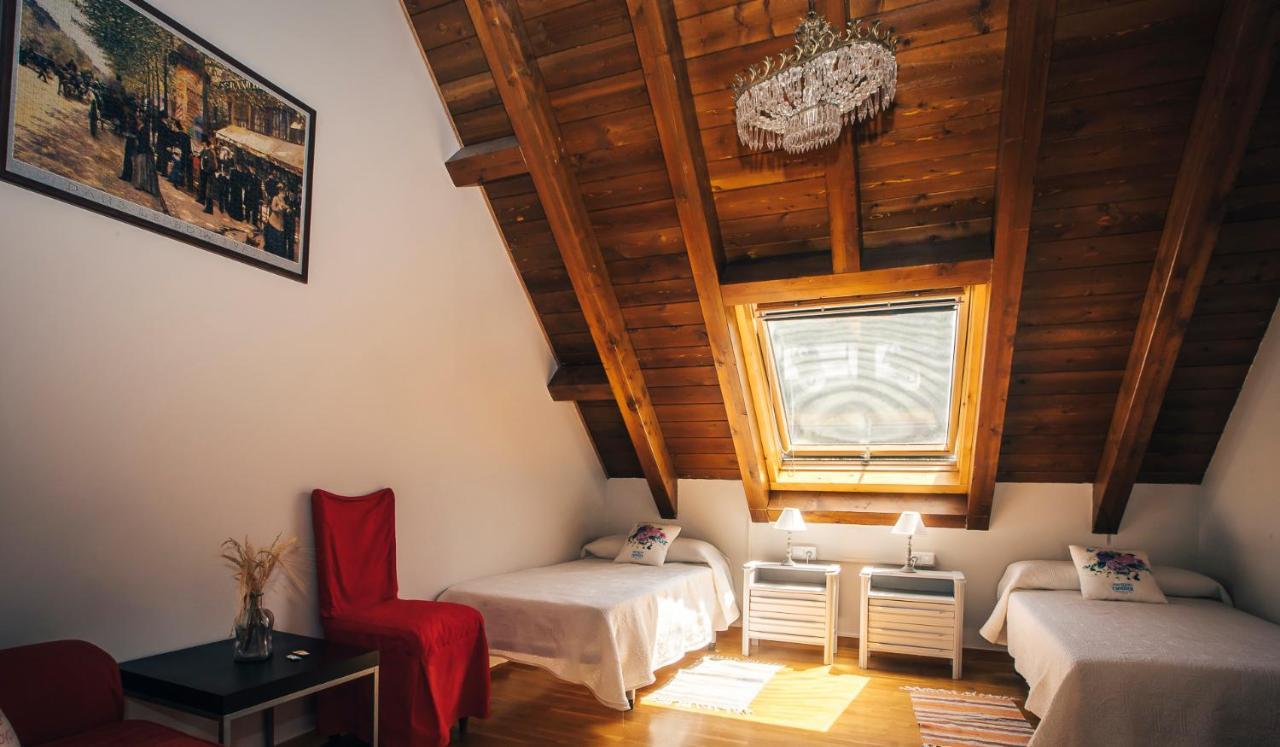 Apartamentos De Montana Mendiola - Casa Ferran-Casa Karrikaburu Valcarlos Extérieur photo